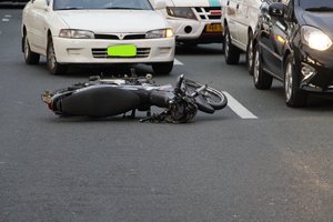 How a Los Angeles Motorcycle Accident Law Firm Helps You